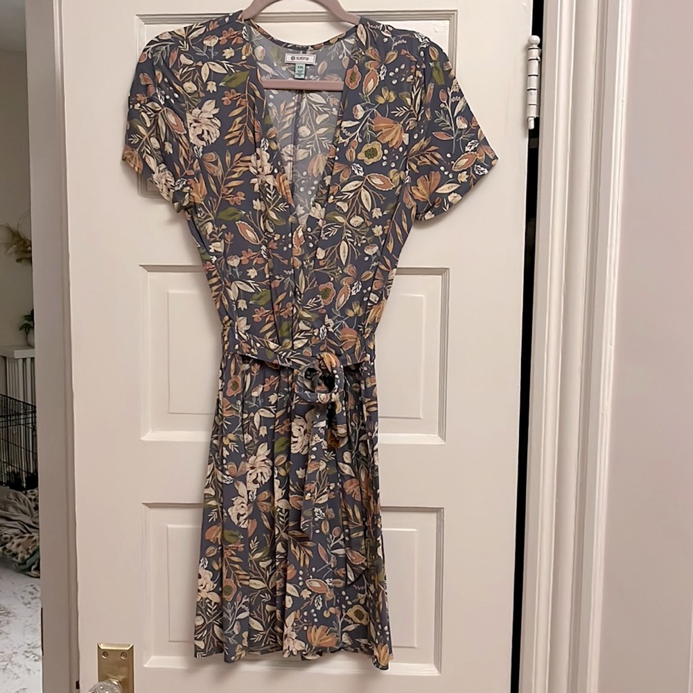 Susina Floral t-shirt dress size XXS